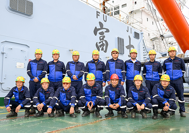乗務員集合写真